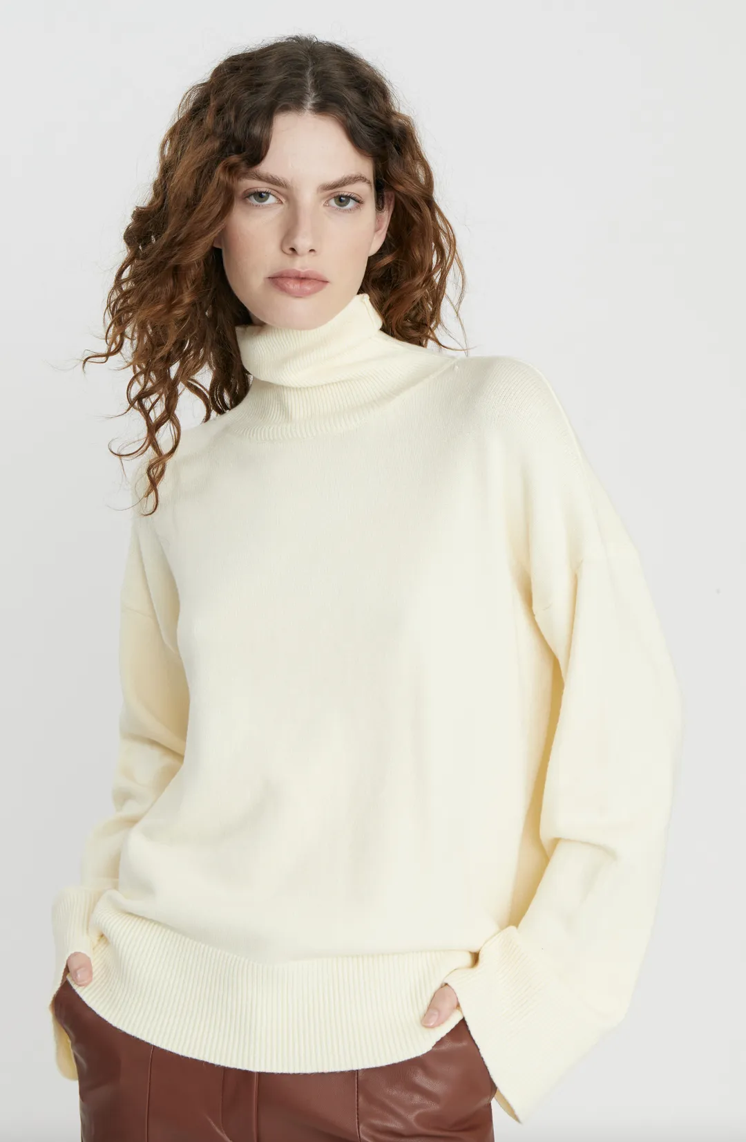 CIRSE TURTLENECK