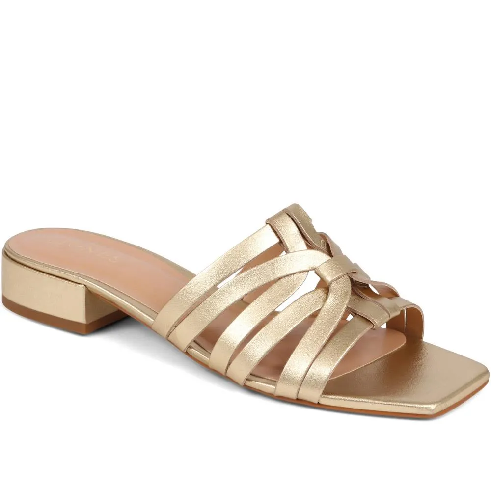 Izabella Mule Sandals  - IZABELLA / 325 223