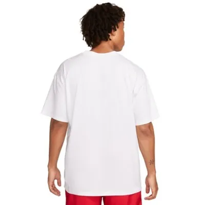 Men's Nike Sportswear Sneaker Left Chest T-Shirt