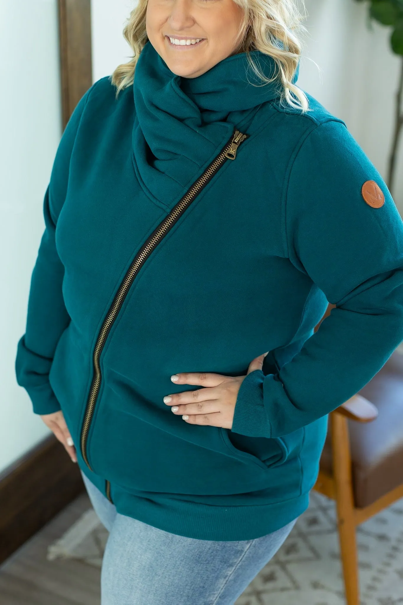 Quinn ZipUp Cowl - Teal