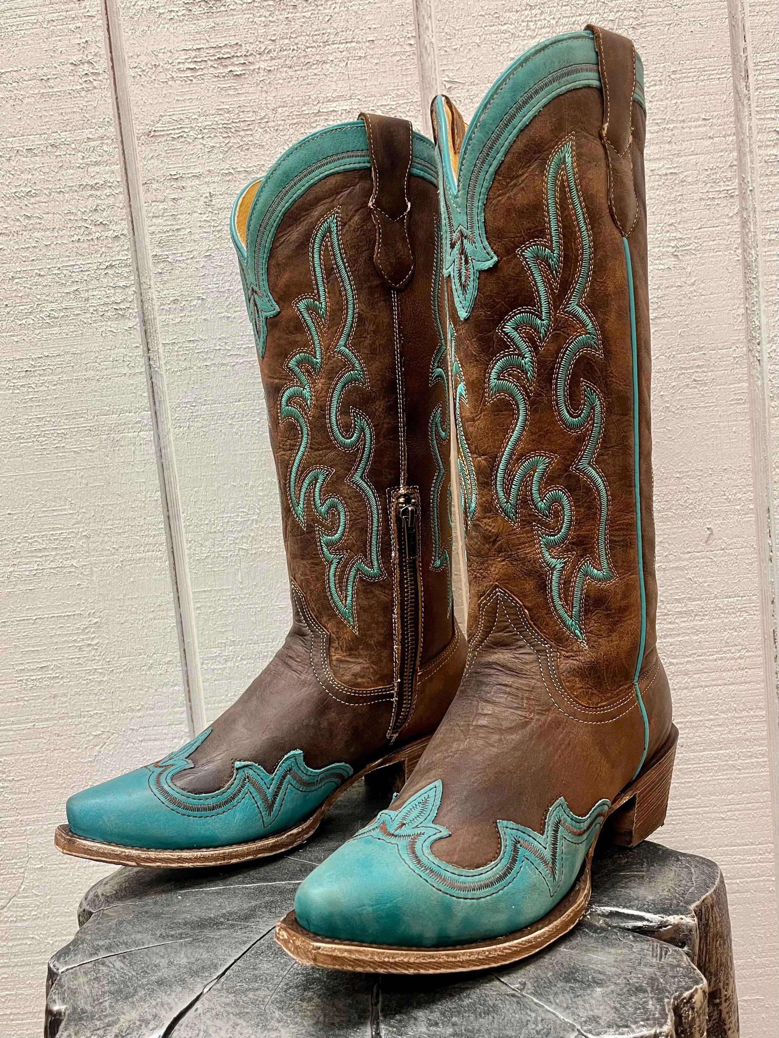 Roper Women's Shyla Burnish Blue Wing Tip Snip Toe Cowgirl Boots 7628-8587