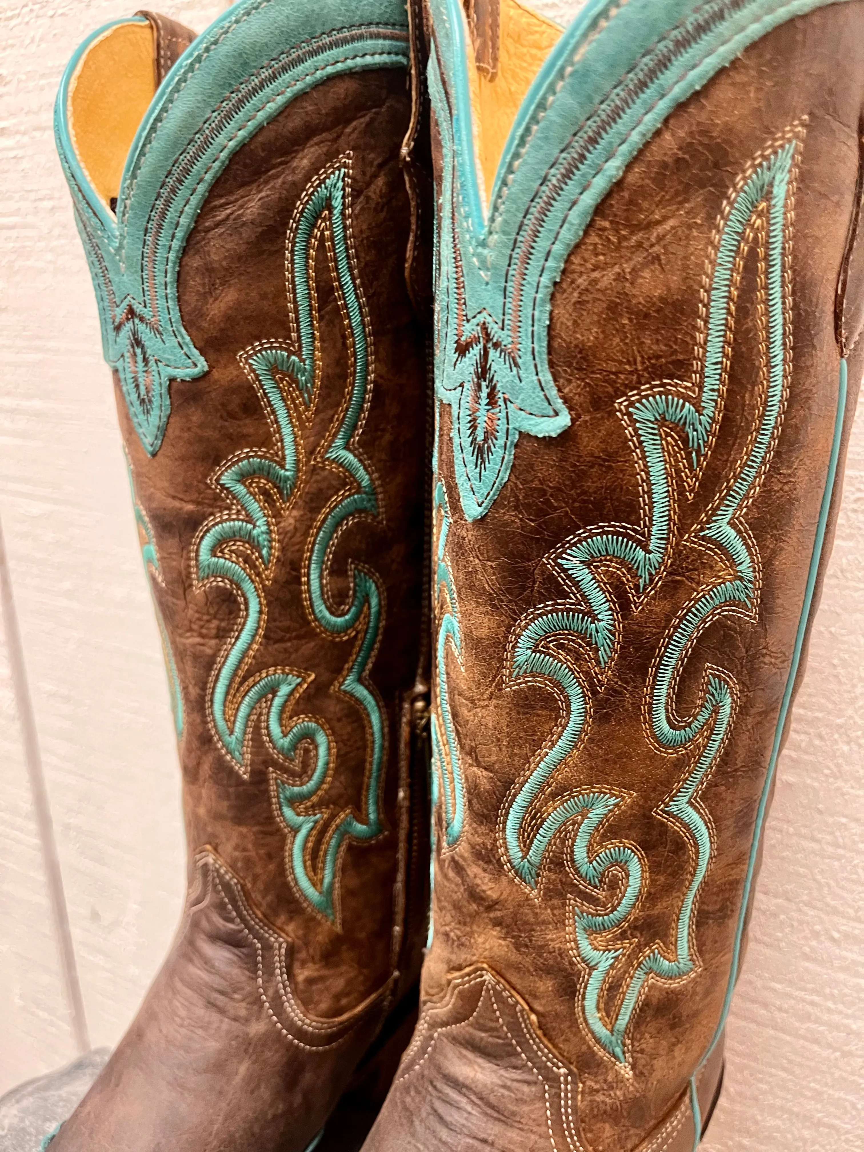 Roper Women's Shyla Burnish Blue Wing Tip Snip Toe Cowgirl Boots 7628-8587