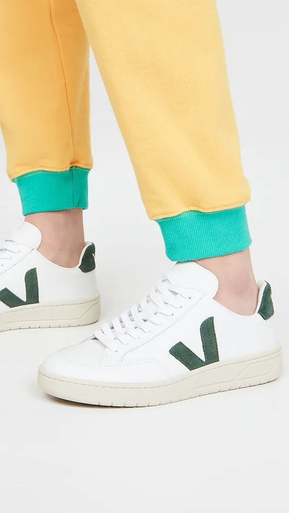 Veja   V-12 Sneaker 