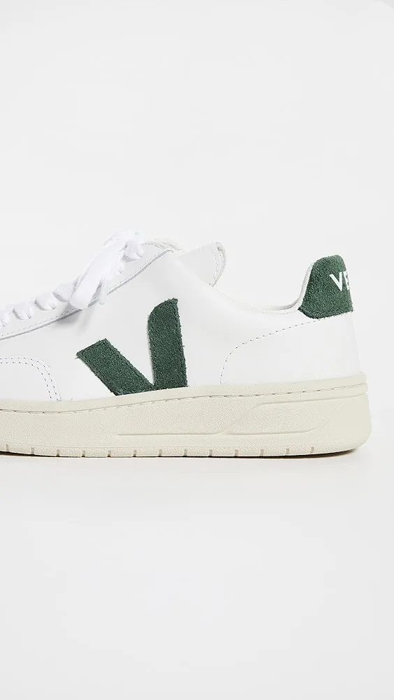 Veja   V-12 Sneaker 