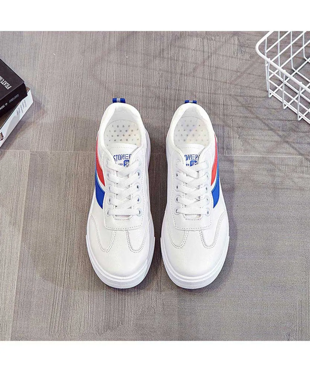 White mixed blue red color stripe shoe sneaker