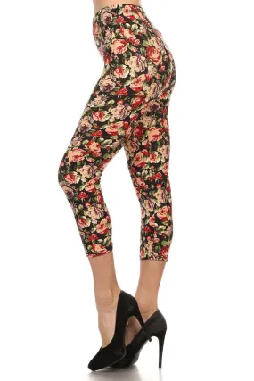 Women’s Regular Splendid Mixed Color Floral Capri Leggings - Black Red Green