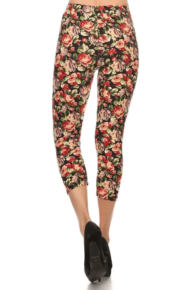 Women’s Regular Splendid Mixed Color Floral Capri Leggings - Black Red Green